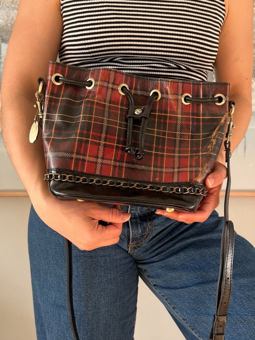Patricia‎ Nash Red Black Tartan Plaid Civetta Bucket Crossbody Shoulder Bag - Picture 8 of 13